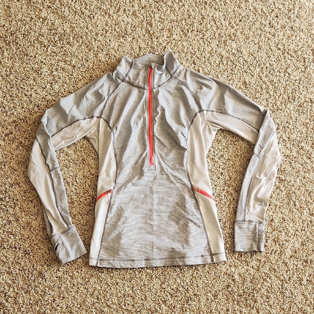 Lululemon Athletica - Quarter Zip - Size 8